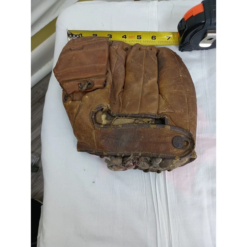Vintage Baseball Glove‎ Mid Century 1950's